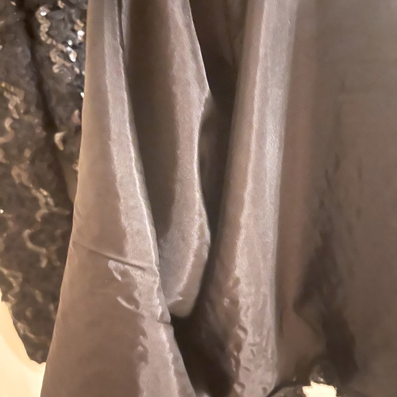 H W Collections black sequin dress size 12 - Picture 2 of 9